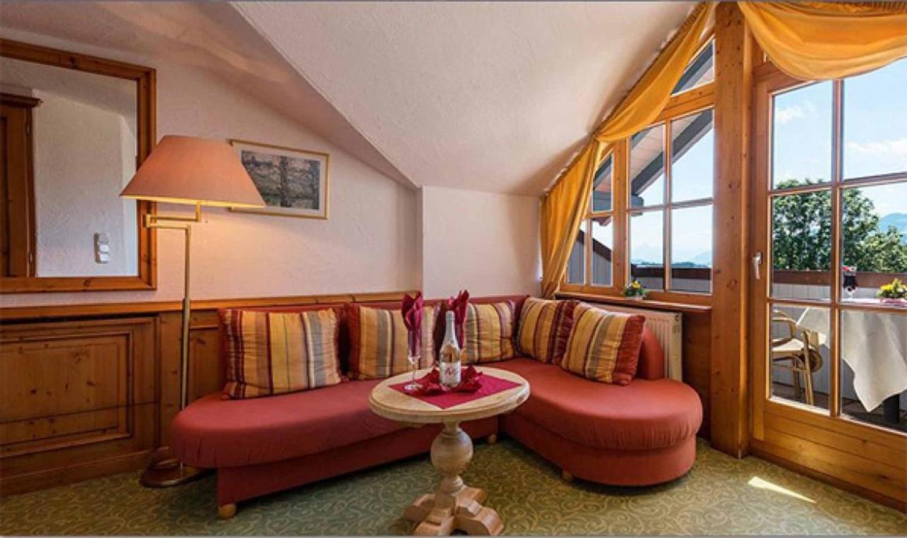 Naturhotel Am Sonnenhang 오이미텔베르크 외부 사진